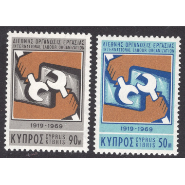 CYPRUS SCOTT 322-323