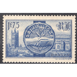 FRANCE SCOTT 352