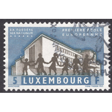 LUXEMBOURG SCOTT 360