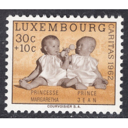 LUXEMBOURG SCOTT B228