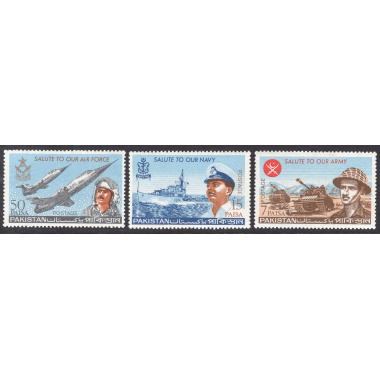 PAKISTAN SCOTT 219-221